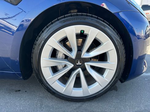 Used 2022 Tesla Model 3 Long Range image 28