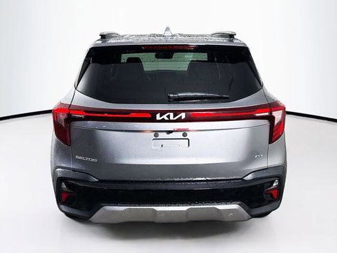 New 2026 Kia Seltos EX image 6