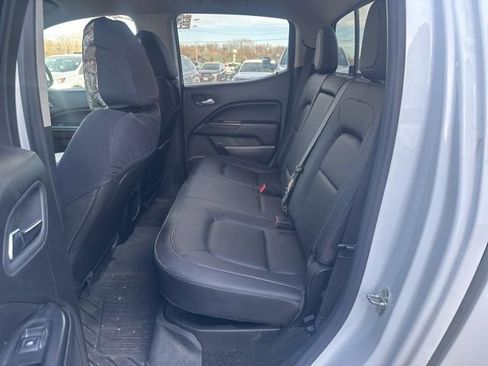 Used 2016 GMC Canyon SLT image 13