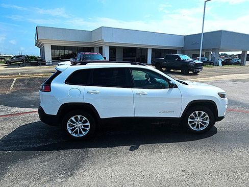 Used 2022 Jeep Cherokee Latitude Lux AWD/4WD image 4