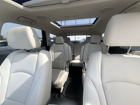 Used 2023 Buick Enclave Essence w/ Experience Buick Package image 13