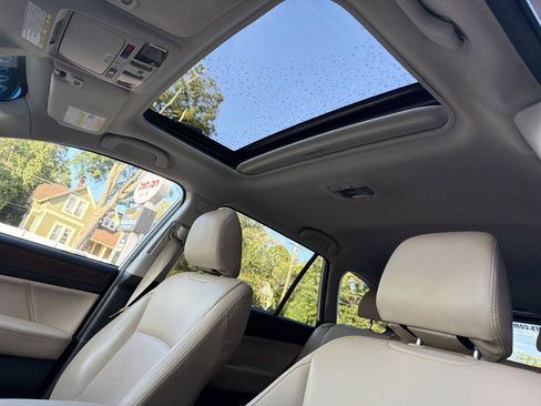 Used 2018 Subaru Outback 2.5i Limited AWD/4WD image 20