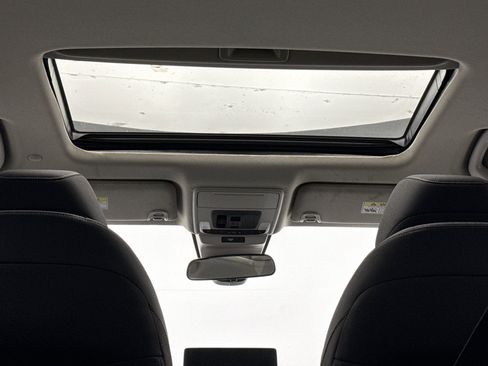 Used 2025 Honda Accord SE image 17