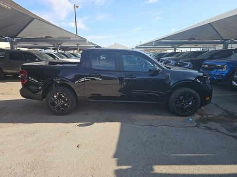 New 2026 Ford Maverick Lariat w/ Black Appearance Package image 6