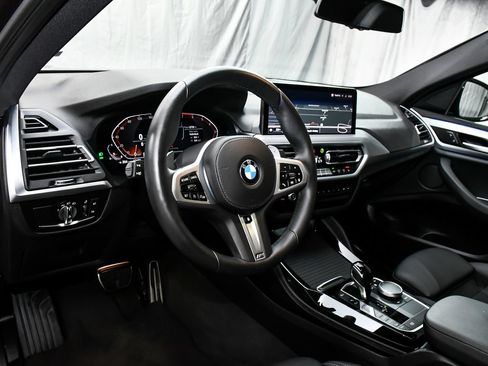 Used 2025 BMW X4 xDrive30i AWD/4WD image 20