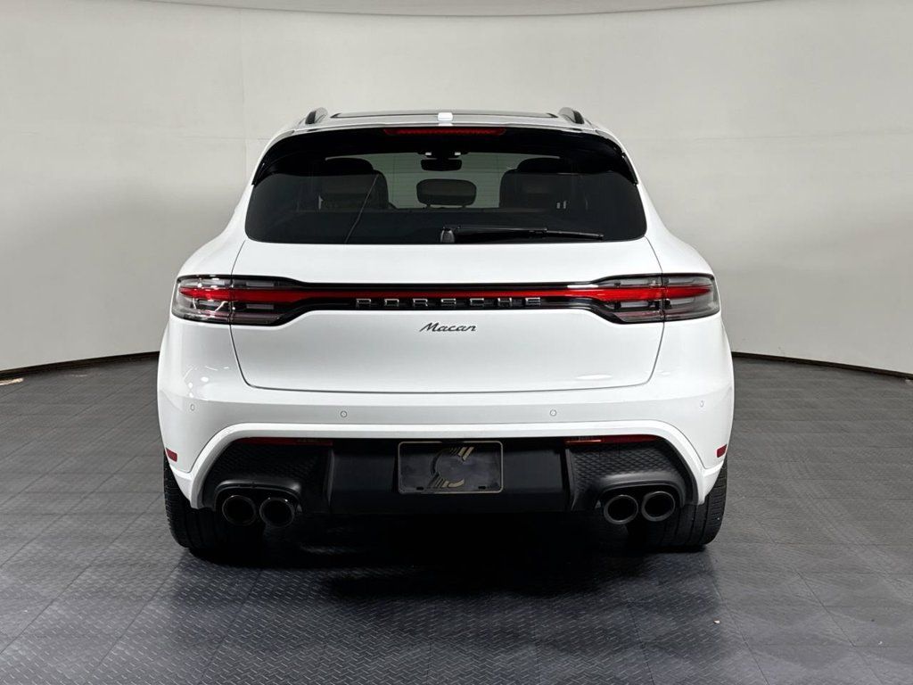 Certified 2024 Porsche Macan AWD/4WD image 6