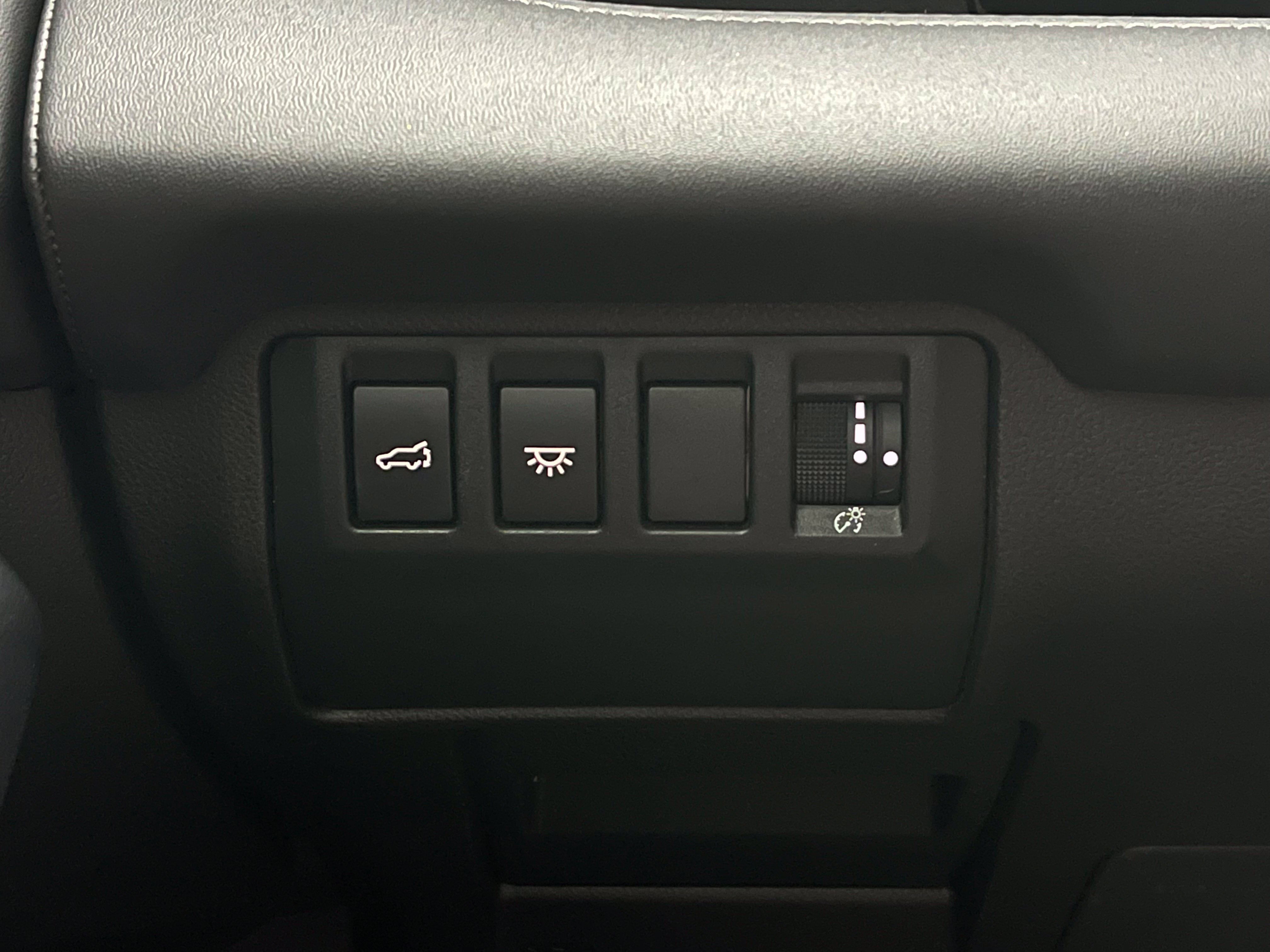 Used 2024 Subaru Ascent Touring AWD/4WD image 24