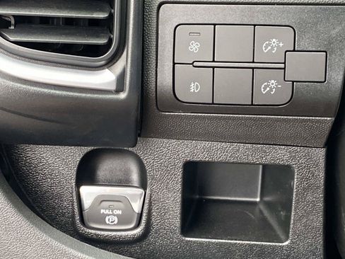 Used 2025 RAM ProMaster 3500 w/ Quick Order Package 22H SLT+ FWD image 21