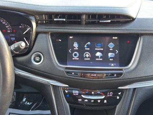 Used 2017 Cadillac XT5 Premium Luxury AWD/4WD image 23