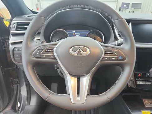Used 2025 INFINITI QX55 Essential AWD/4WD image 23