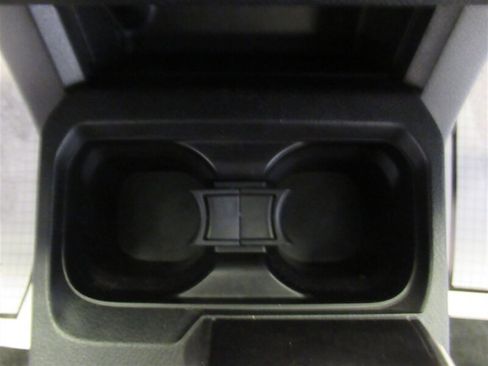 Used 2016 Toyota Tacoma SR5 image 35