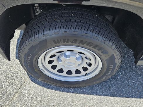 New 2026 Chevrolet Colorado W/T w/ Advanced Trailering Package image 17