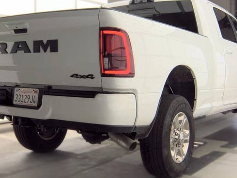 Used 2025 RAM 2500 Laramie w/ Night Edition AWD/4WD image 7