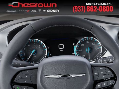 New 2026 Chrysler Pacifica Select image 17