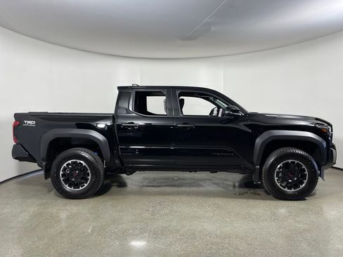 New 2026 Toyota Tacoma TRD Off-Road image 2