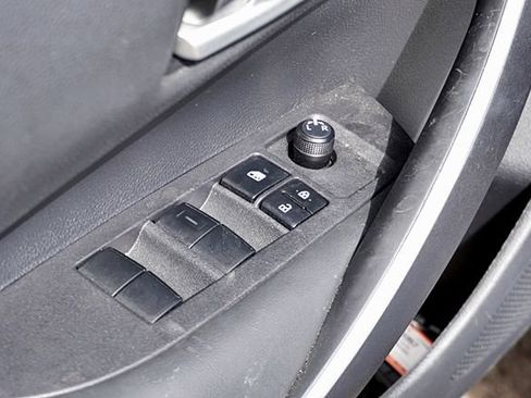 Used 2024 Toyota Corolla SE FWD image 24