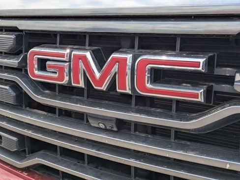 Used 2023 GMC Sierra 1500 AT4 w/ AT4 Preferred Package AWD/4WD image 34