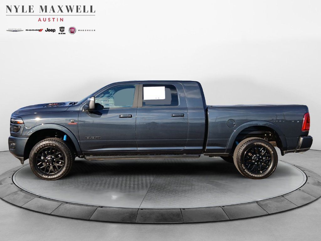 Used 2026 RAM 2500 Limited AWD/4WD image 13