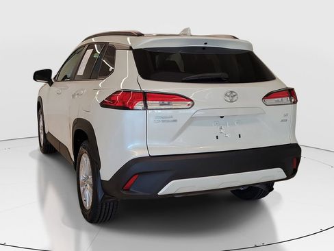 Certified 2024 Toyota Corolla Cross LE w/ Moonroof Package image 5