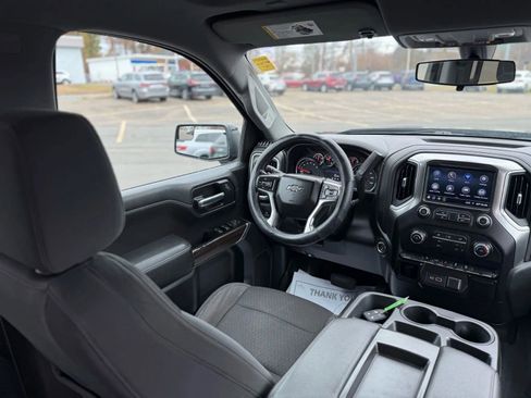 Used 2019 Chevrolet Silverado 1500 LT Trail Boss image 18