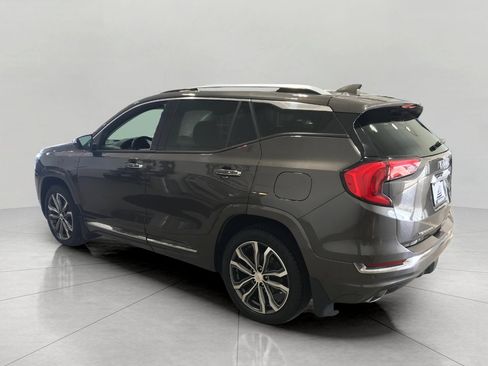 Used 2019 GMC Terrain Denali w/ GMC Pro Grade Package AWD/4WD image 23