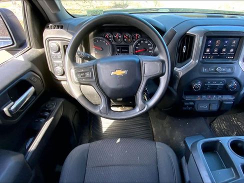 Used 2021 Chevrolet Silverado 1500 Custom image 6