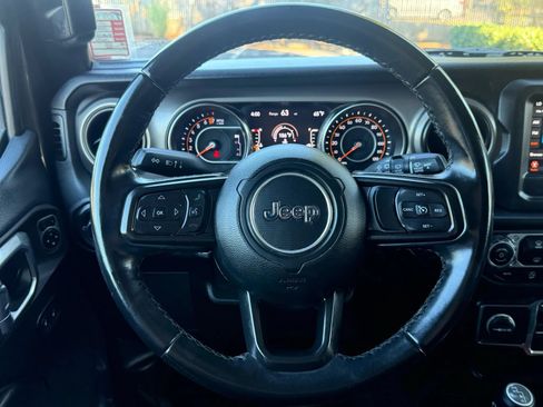 Used 2020 Jeep Wrangler Unlimited Sport AWD/4WD image 10