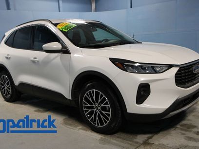 Used 2024 Ford Escape SE