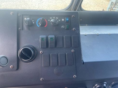 Used 2016 Ford E-350 and Econoline 350 Super Duty w/ A/C Prep Package RWD image 16