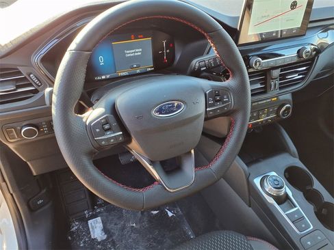 New 2026 Ford Escape ST-Line w/ Cold Weather Package image 5