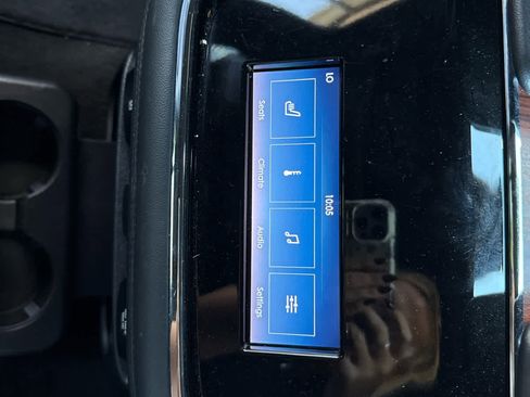 Used 2023 Lincoln Navigator Reserve image 22