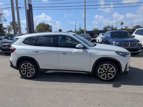 New 2026 BMW X1 xDrive28i w/ Technology Package image 3