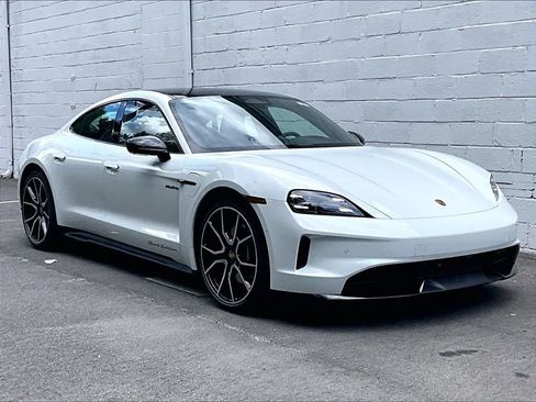 Used 2026 Porsche Taycan AWD/4WD image 7