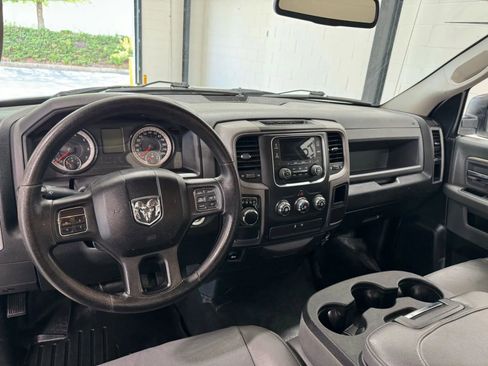 Used 2017 RAM 1500 Tradesman w/ Power & Remote Entry Group image 10