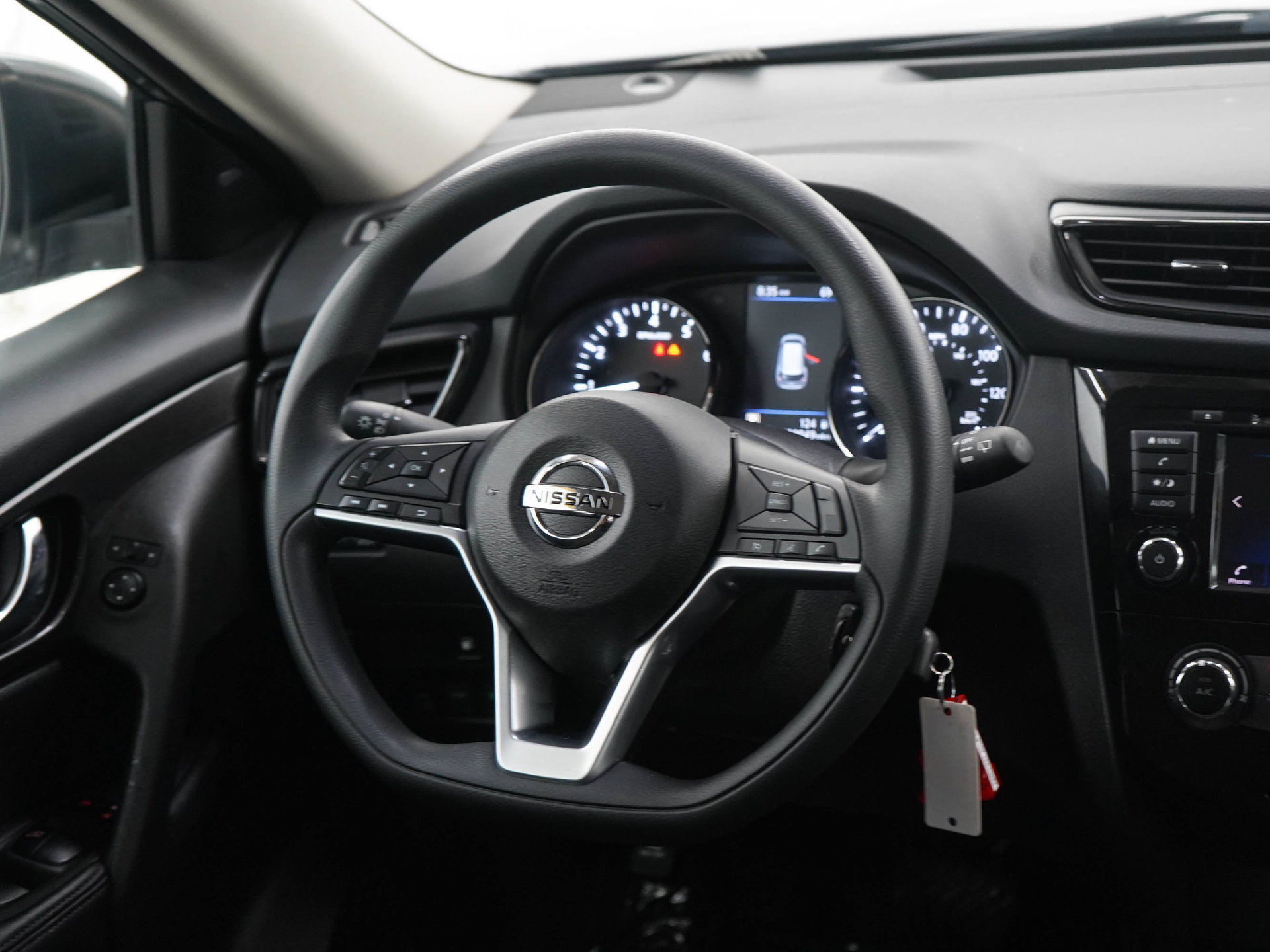 Used 2018 Nissan Rogue S AWD/4WD image 15
