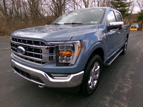 Used 2023 Ford F150 Lariat image 4