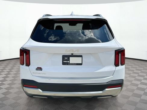 Used 2025 Kia Sorento SX FWD image 7