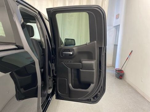 Used 2019 Chevrolet Silverado 1500 LT w/ All-Star Edition AWD/4WD image 35
