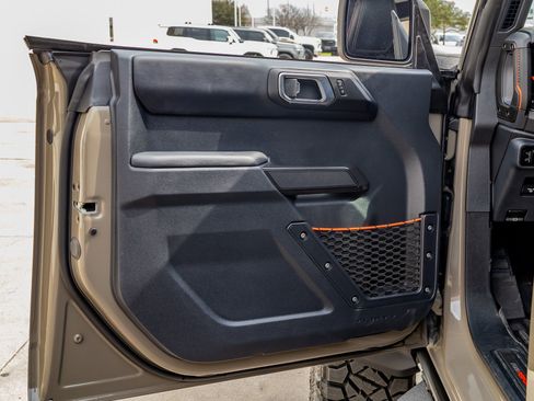 Used 2025 Ford Bronco Raptor image 36