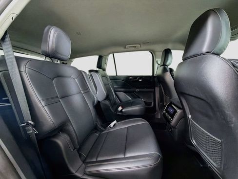 Used 2026 Lincoln Aviator 2WD image 28