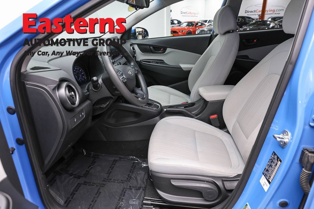 Used 2022 Hyundai Kona SEL w/ Cargo Package AWD/4WD image 15