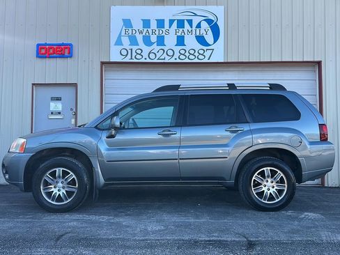 Used 2007 Mitsubishi Endeavor SE image 13