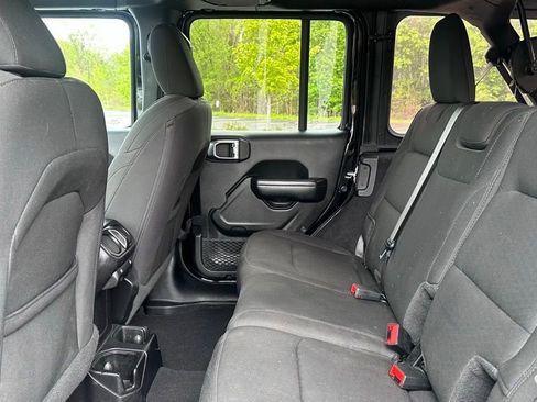 Used 2020 Jeep Wrangler Unlimited Sport S AWD/4WD image 15