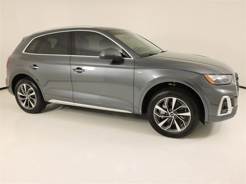 Certified 2023 Audi Q5 2.0T Premium Plus image 6