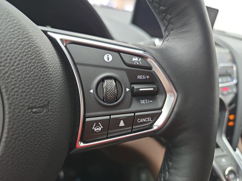 Used 2025 Acura RDX SH-AWD w/ Advance Package image 18