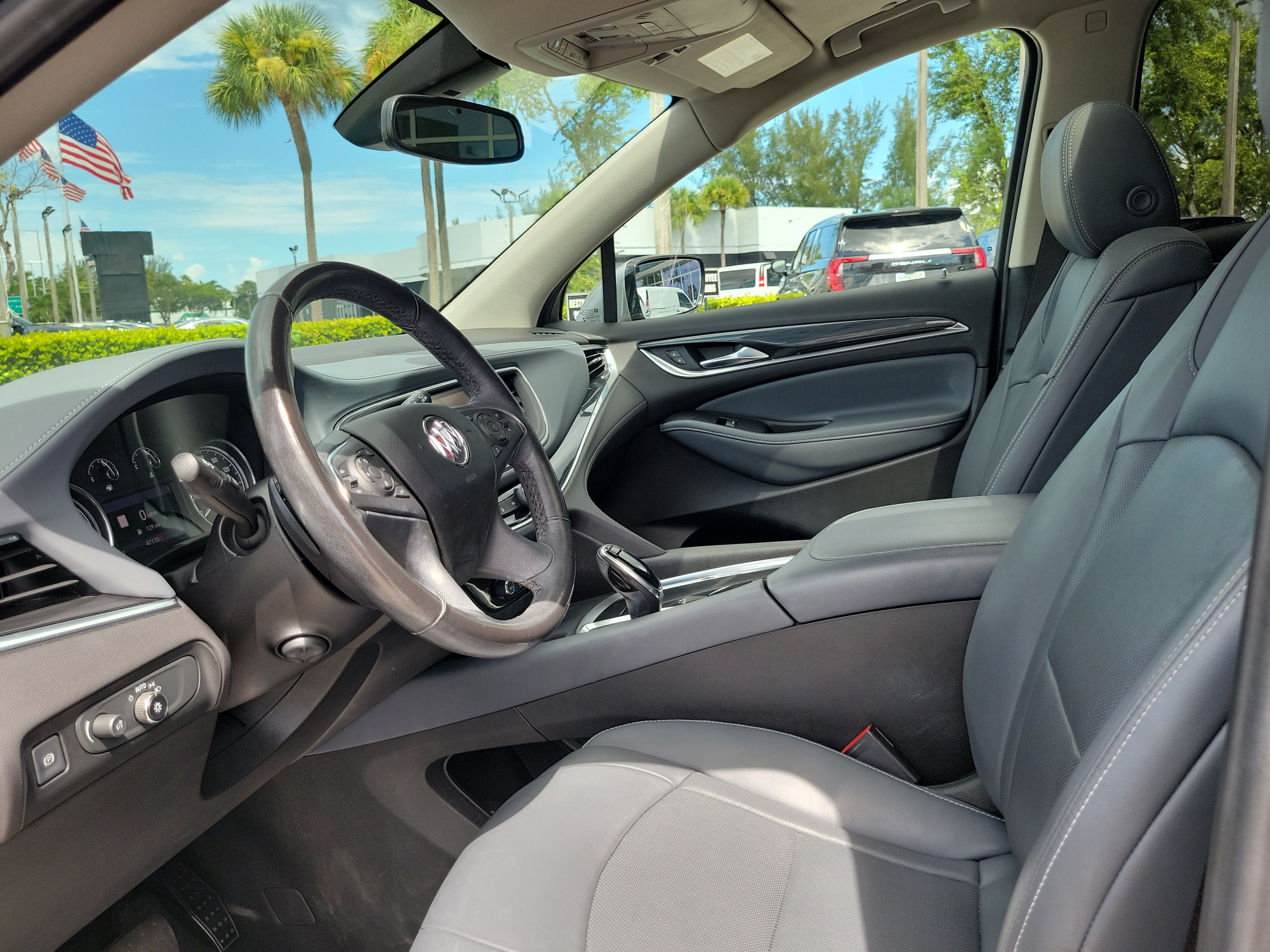 Used 2021 Buick Enclave Premium w/ Sun and Sites Package FWD image 13