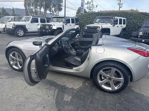 Used 2008 Pontiac Solstice Convertible w/ Premium Package RWD image 7