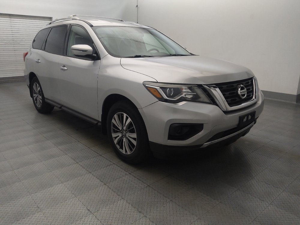 Used 2019 Nissan Pathfinder S FWD image 13