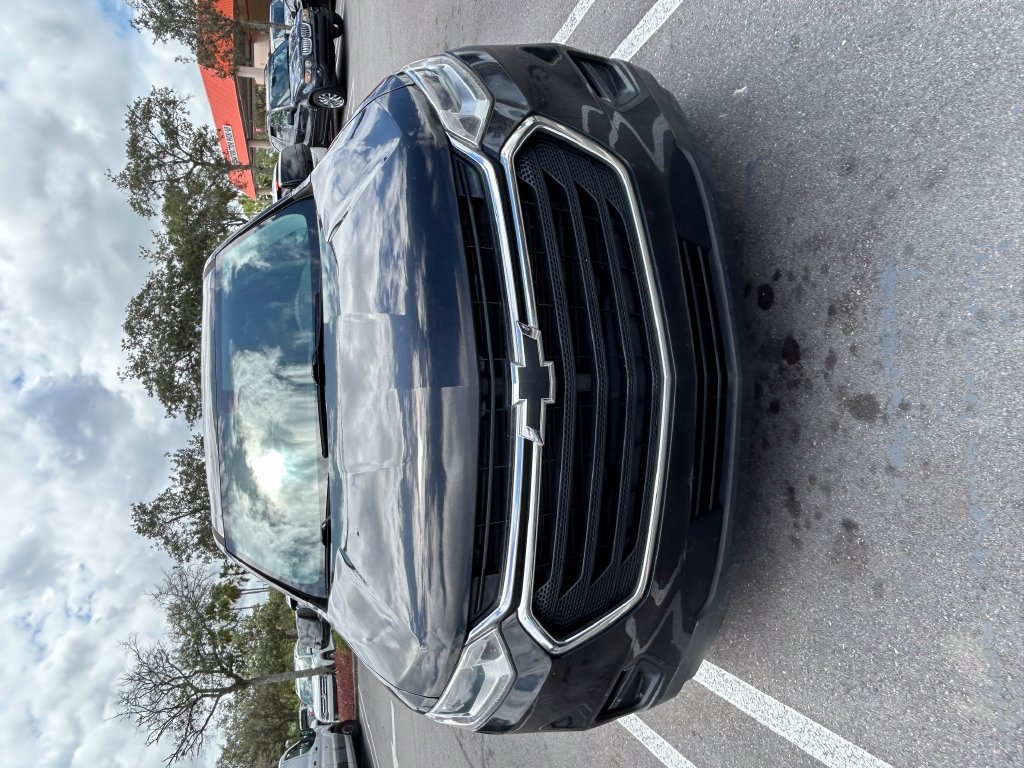 Used 2019 Chevrolet Traverse LS FWD image 4