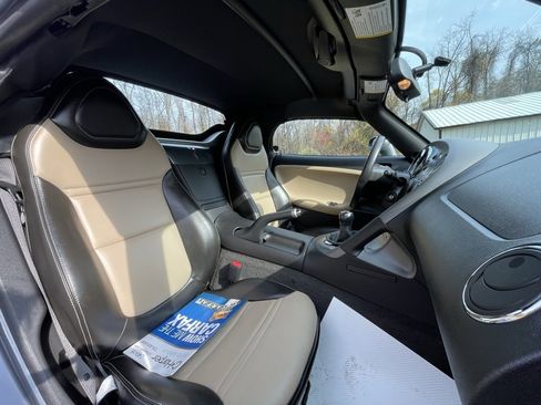 Used 2008 Pontiac Solstice Convertible w/ Premium Package image 11